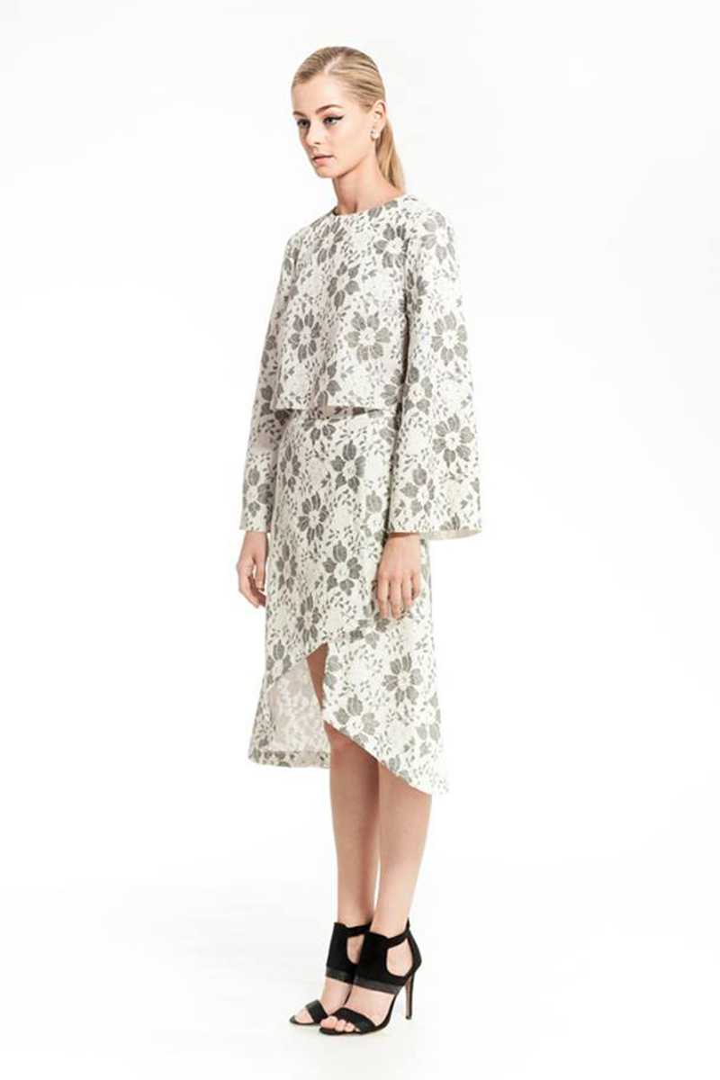 Elliatt Grand Hotel Bell Sleeve Floral Top - Talis Collection